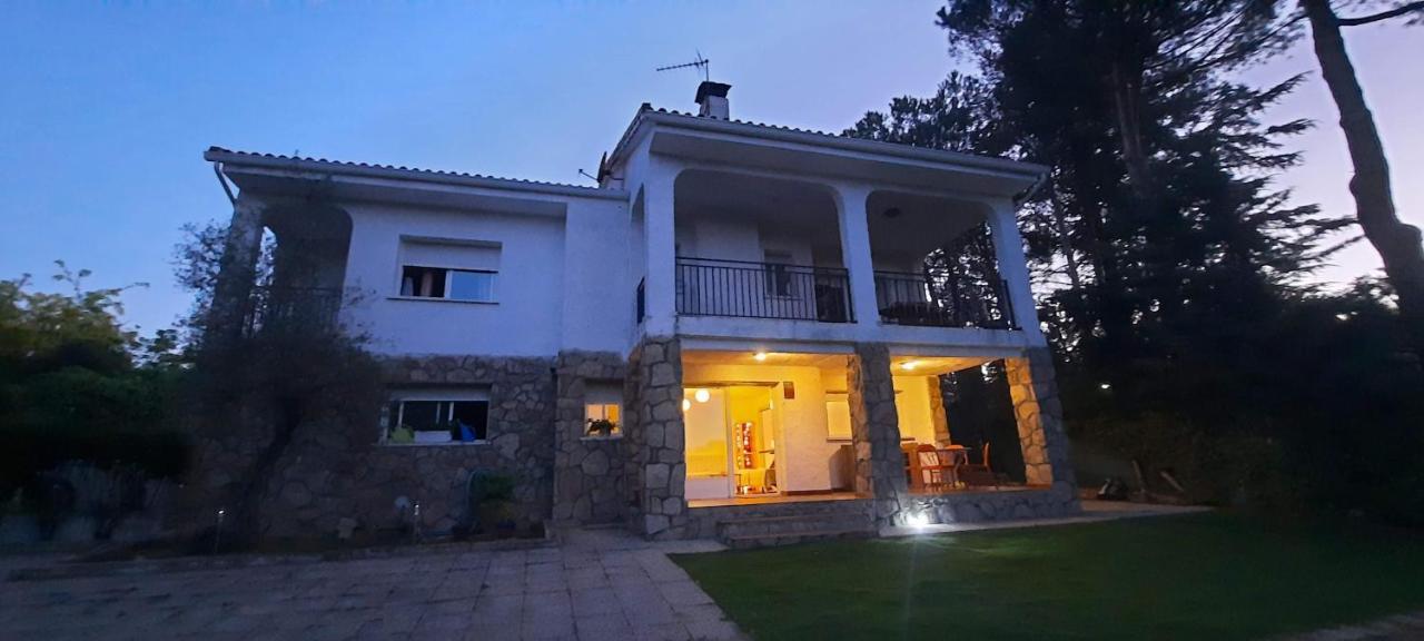 Entre Pinos Y Medusas Apartment Pedrezuela Exterior foto